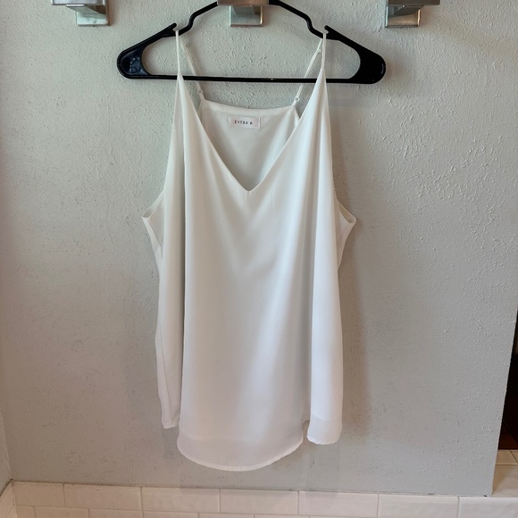 white chiffon tank - Picture 1 of 2